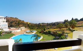 Vista al mar y golf
